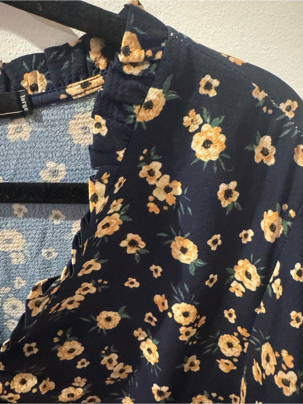 Crimson Floral Midi Dress Womens L Navy Blue Yellow Floral Ruffle Sleeve Boho - Picture 4 of 8
